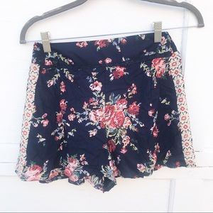 Angie Printed Lace Waist Detail Shorts
